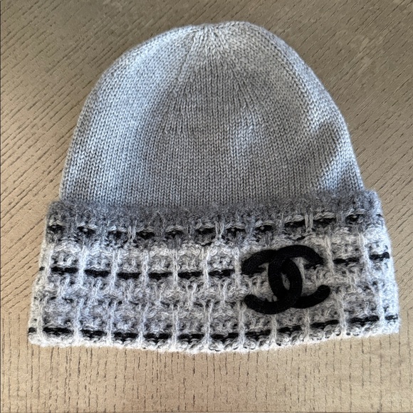 CHANEL Accessories - CHANEL Light Gray Knit Hat with Logo BNWT
